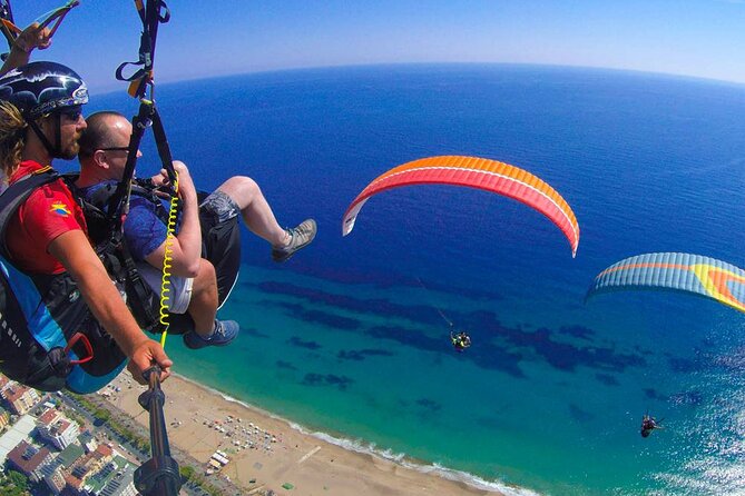 Alanya Paragliding Experience By Local Expert Pilots - Pilots George, Memo, and the human side of the flight
