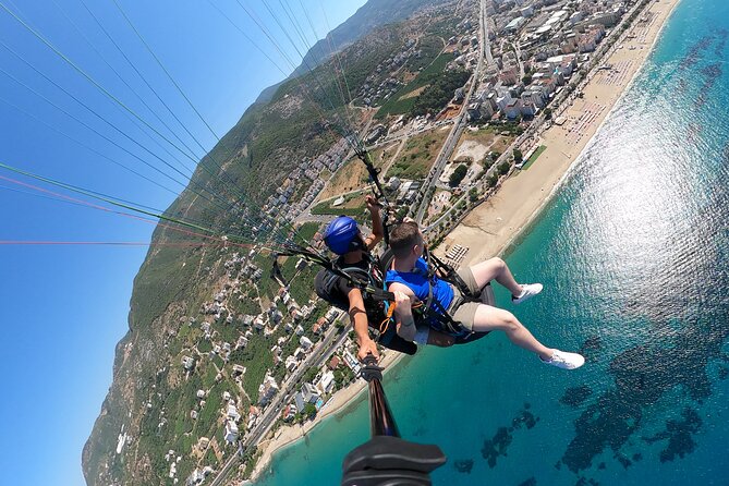 Alanya Paragliding With Experienced Pilot's - Alanya Castle, the harbor, and the old waterfront