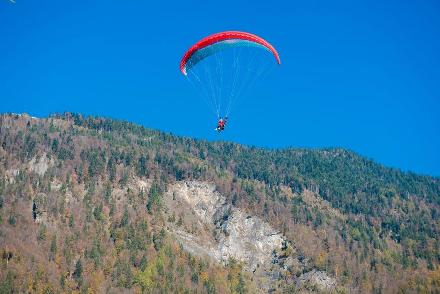 Alanya: Tandem Paragliding Experience Over Cleopatra Beach - Safety, weather, and cancellation advice