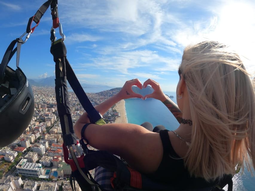 Alanya: Tandem Paragliding Flight to Cleopatra Beach - From Alanya’s streets to the Taurus Mountains