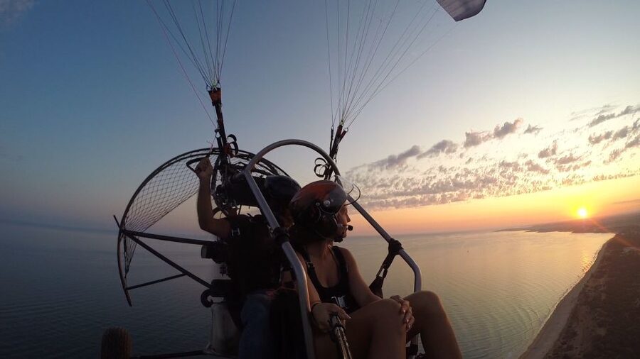 Albufeira: Sunset Paragliding Flight - What the $153 price gets you