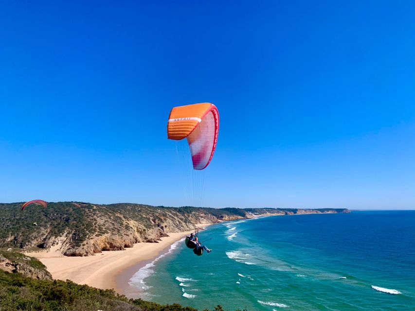 Algarve Coast: Paragliding Experience - The safety briefing and the long wait