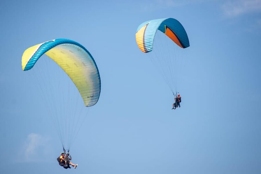 Bilbao: Vuelo en Parapente en la costa de Sopelana y Getxo - Three steps and you are airborne