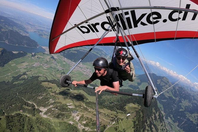 Birdlike Hang Gliding Lucerne - Landing in Stans, not at the mountain top