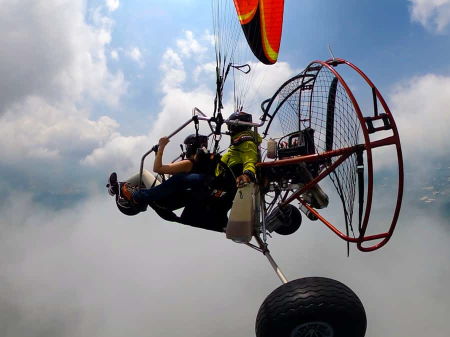 Cali: Paratrike Flight - Paragliding - Seeing Valle del Cauca from above