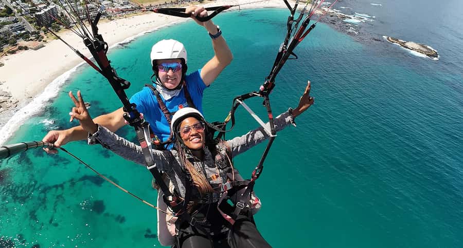 Cape Town: Tandem Paragliding with Instructor - Why Cape Town is such a good place to try paragliding