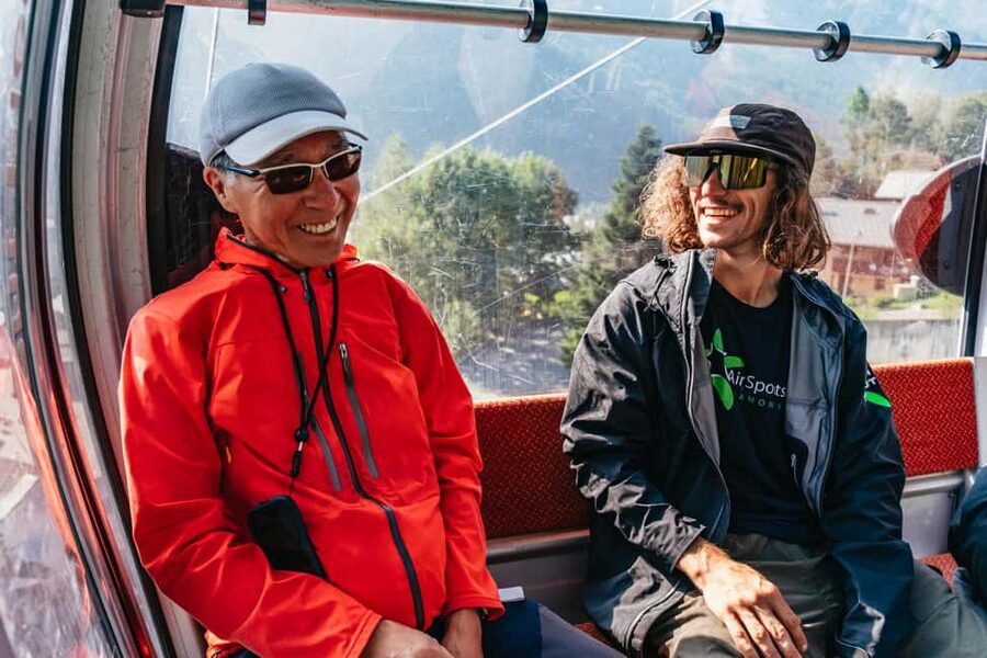 Chamonix: Tandem Paragliding Flight - Booking, cancellation, and group size
