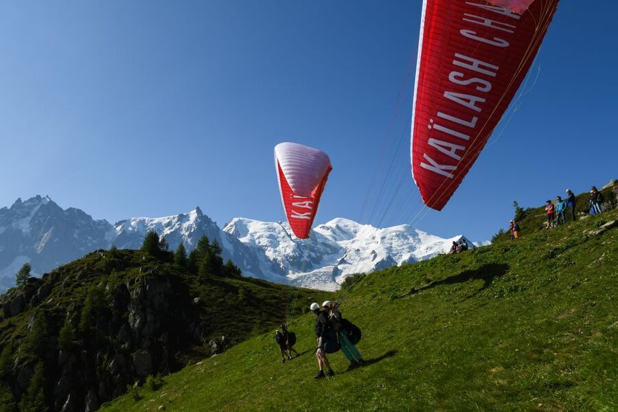 Chamonix: Tandem Paragliding Flight with Mont-Blanc Views - Key points to know before you book