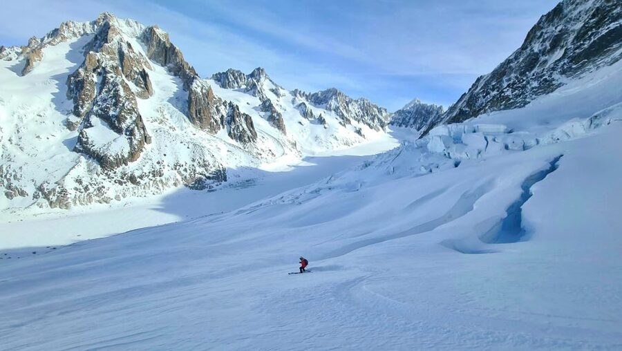 Chamonix: Tandem Paragliding Flight with Mont-Blanc Views - What to wear and bring to Planpraz