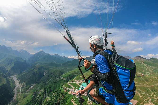 Cloudbase Paragliding in Gudauri, Georgia - Who will enjoy Cloudbase most?