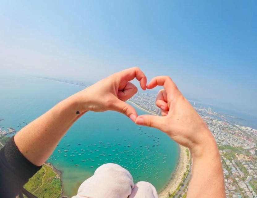 Da Nang: Monkey Mountain Paragliding Experience - Riding up to the 550-meter launch point