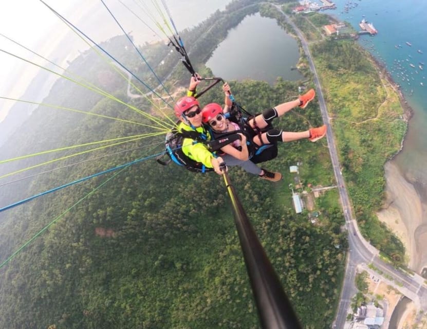 Da Nang: Monkey Mountain Paragliding Experience - Weather, refunds, and the communication risk
