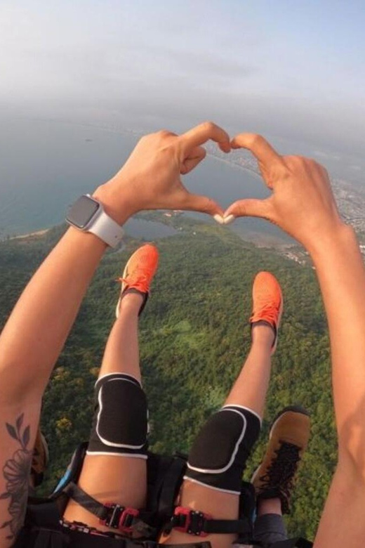 Da Nang: Monkey Mountain Paragliding Experience - Meeting at Buu Dai Son Pagoda