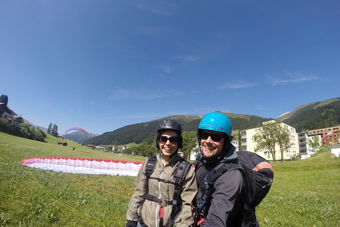 Davos Paragliding Private Tandem Pilot Half Day - Landing near the Davos meeting point