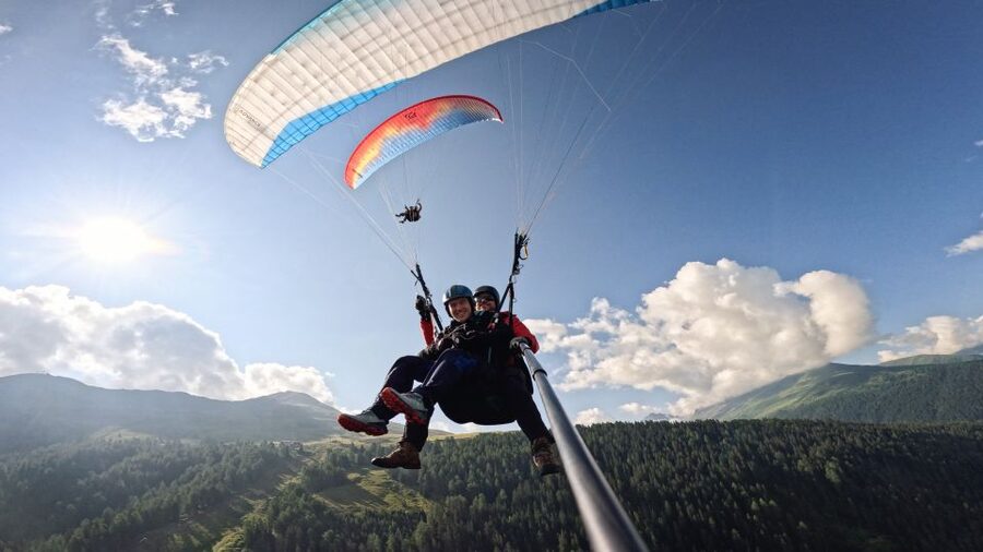 Davos: Tandem Paragliding Flight - Gliding over Davos with a pilot beside you