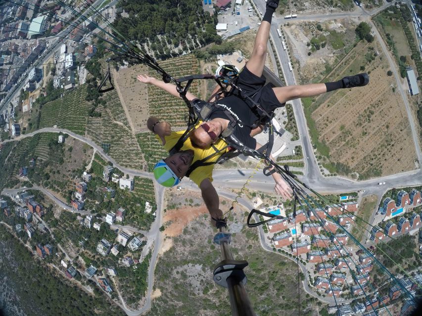 From Alanya: Tandem Paragliding With Transfer and Insurance - What to wear and what to leave behind