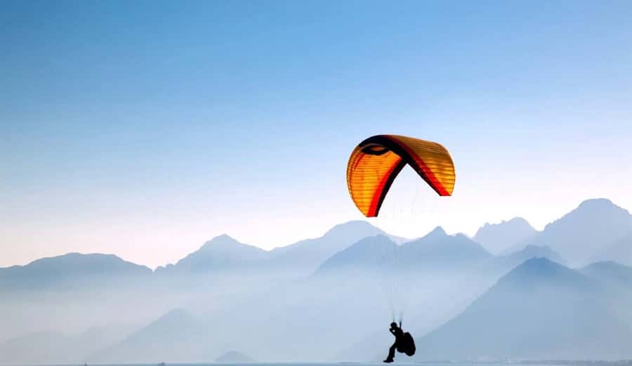 From Baku: Paragliding Tour - Safety briefing before the flight