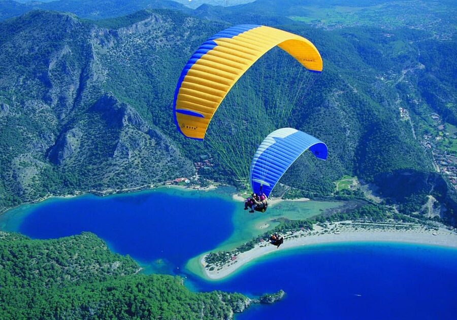 From Fethiye: Oludeniz Paragliding Trip with Transfer - The 30-minute flight over Ölüdeniz