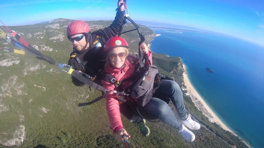 From Lisbon: Paragliding Flight with Transfers - Four beaches and one weather call