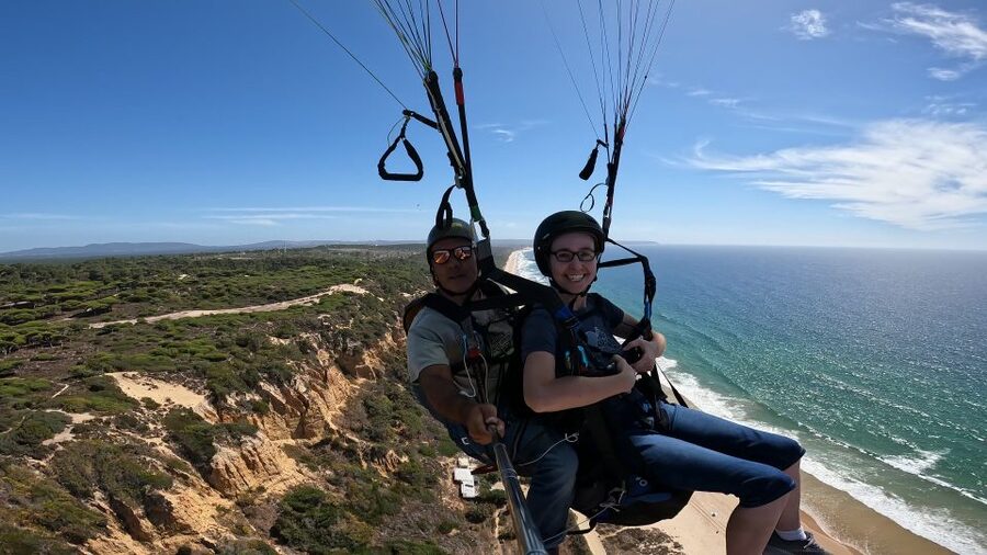 From Lisbon: Paragliding Tandem Flight - What the 20-minute flight feels like