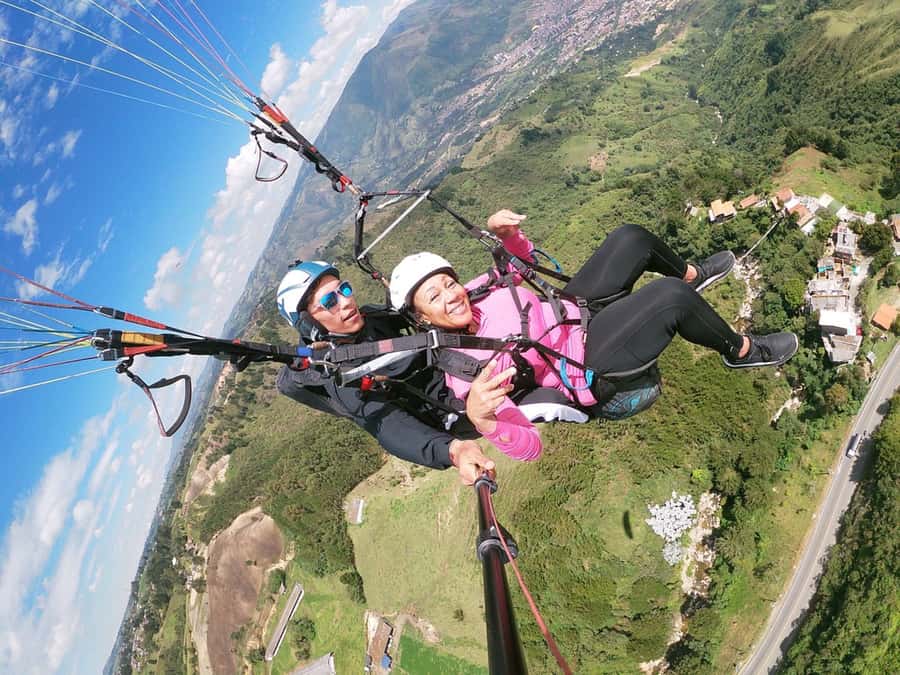 From Medellín: Paragliding Tour with GoPro Photos & Videos - Seeing Medellín from the San Félix launch site