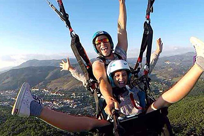 Half day private paragliding experience - ADVENTURE FLIGHT - The 30 to 40 minute flight above Lazio