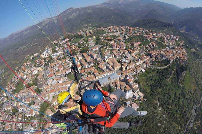 Half day private paragliding experience - ADVENTURE FLIGHT - Getting there from Rome by train