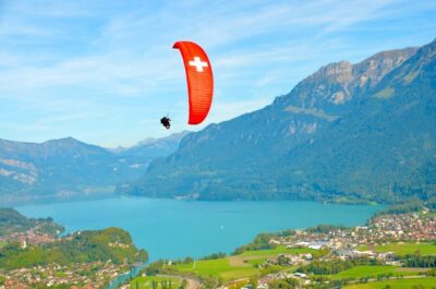 Interlaken: Paragliding Tandem High Flight