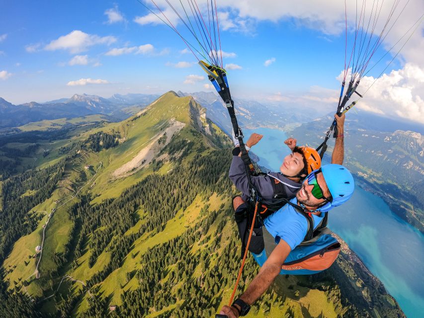 Interlaken: Tandem Paragliding Flight with Pilot - Who should book this flight?