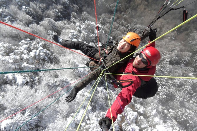 Interlaken Tandem Paragliding High Flight | Switzerland - The ride from Centralstrasse 5 to Beatenberg