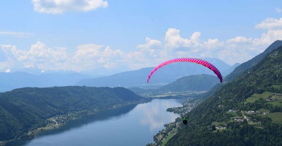 Kärnten/Villach: Tandem Paragliding Flight - Gerlitzen from above: what the 20-minute flight feels like