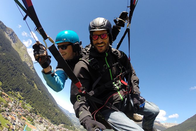 Klosters Tandem Paragliding Flight from Gotschna - Leaving Gotschna Mountain for Klosters