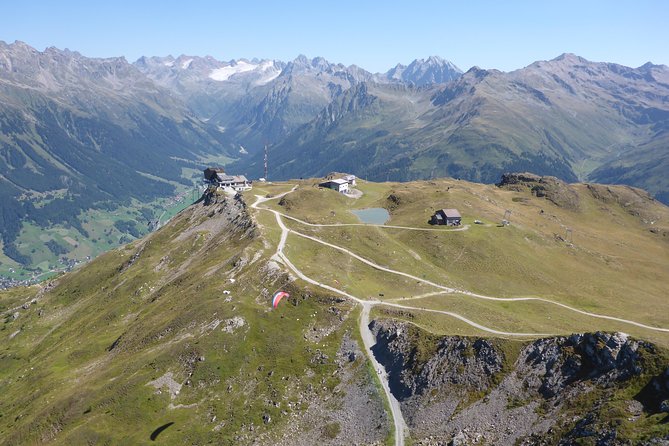 Klosters Tandem Paragliding Flight from Gotschna - Who Will Enjoy This Flight Most