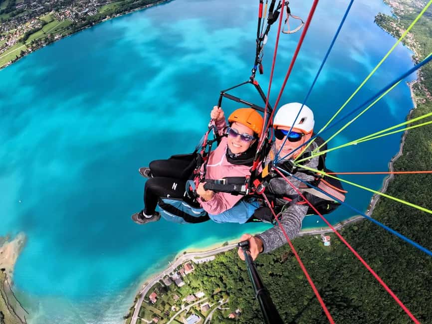 Lake Annecy: Winter Paragliding flight - Meeting in Doussard and riding to launch