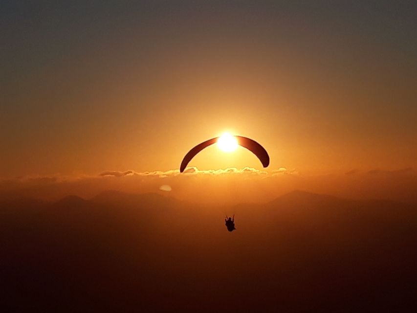 Lanzarote: Tandem Paragliding over Volcanoes & the Atlantic - Seeing Lanzarote from a silent paraglider
