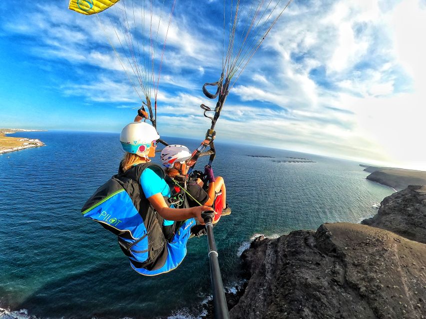 Lanzarote: Tandem Paragliding over Volcanoes & the Atlantic - Why the weather policy matters in Lanzarote