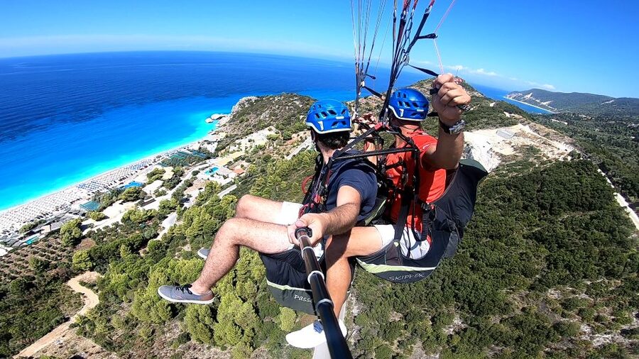 Lefkada paragliding tandem flighs/ Kathisma beach - Should you book the Kathisma Beach flight?