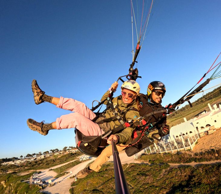 Lisbon: Paragliding Tandem Flight - Coast, hills, and views from 30 to 100 meters