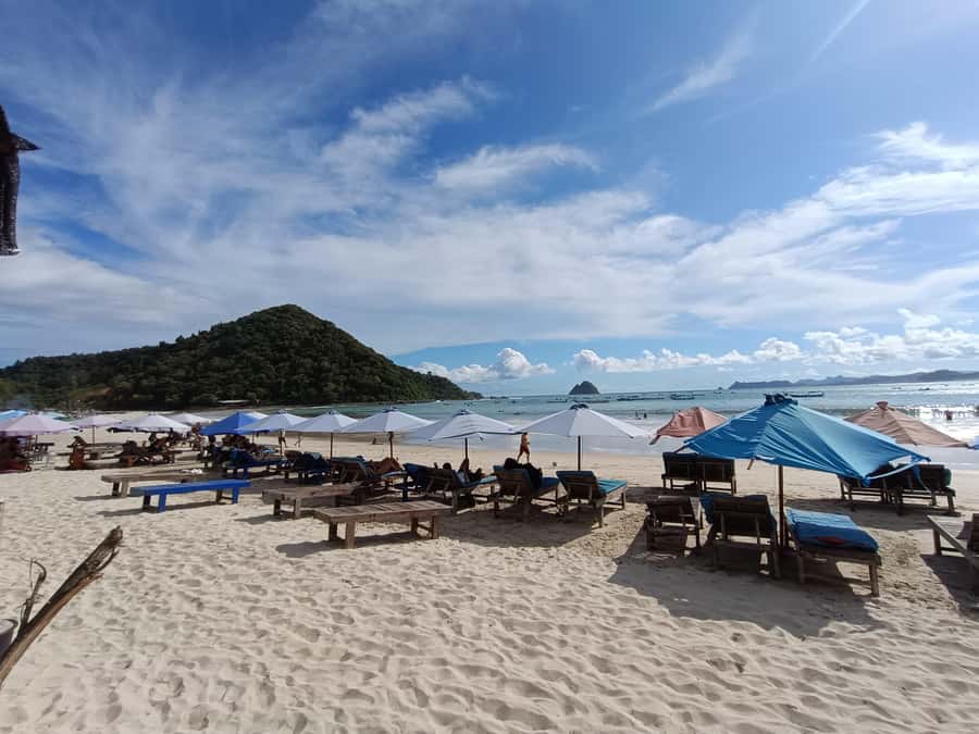 Lombok : Tandem Paragliding with Pilot & Beach Tour - Weather is the one major variable
