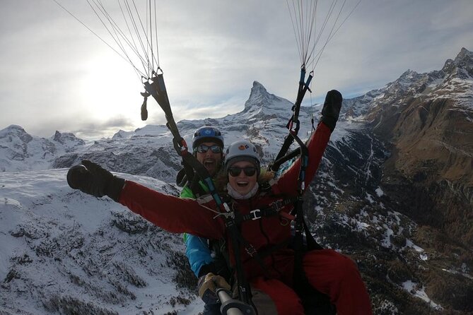 Matterhorn Paragliding flight in Zermatt (20-25min) - A first flight that does not require experience