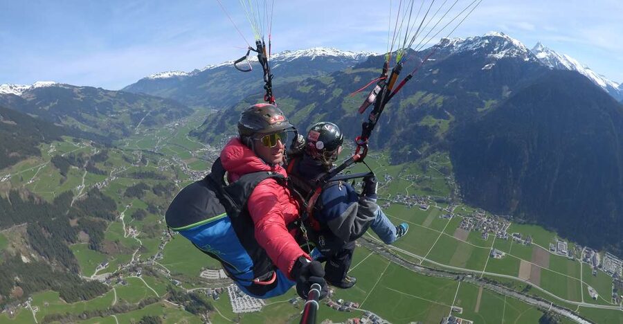 Mayrhofen: Paragliding Adventure With Soaring Views - Key points at a glance