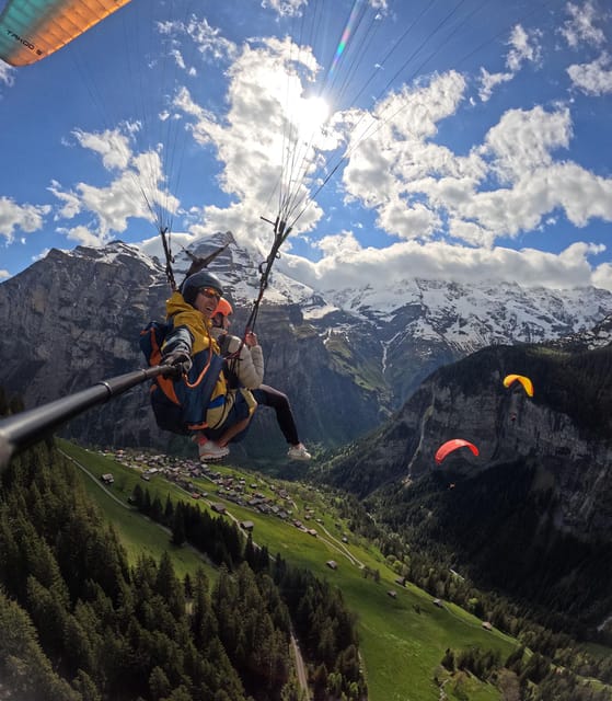 Mürren: Paragliding over Lauterbrunnen Cliffs and Waterfalls - Practical timing and weather advice