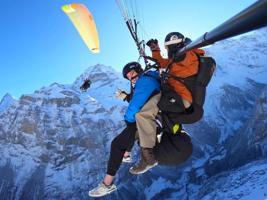 Mürren: Paragliding Panorama Tandem Flight Full Experience - Meeting at Mürren and riding up to Birg