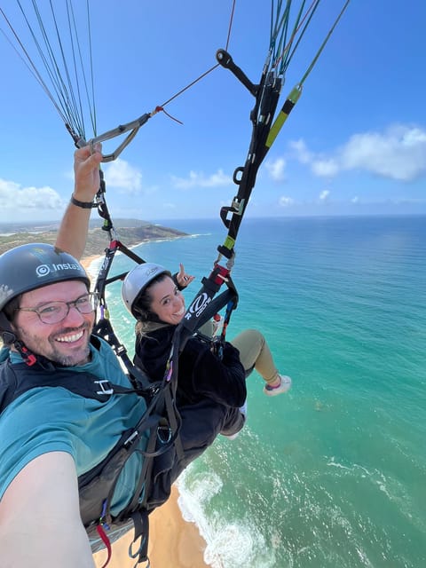 Nazare: Paragliding tandem flight - Booking flexibility and small-group appeal