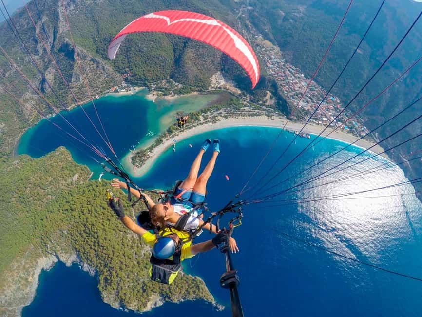 Ölüdeniz: Fethiye Tandem Paragliding w/ Hotel Pickup - Landing on Ölüdeniz Beach