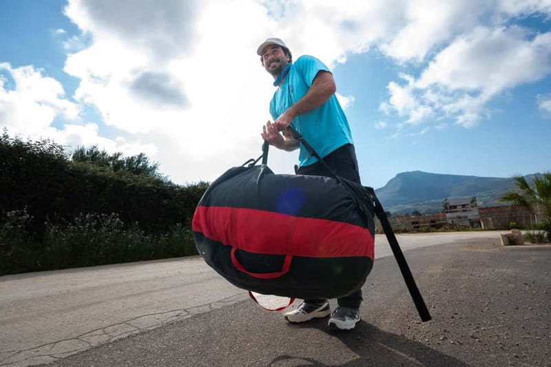 Palermo: paragliding flight with instructor foto and video - Landing and the transfer back to take-off