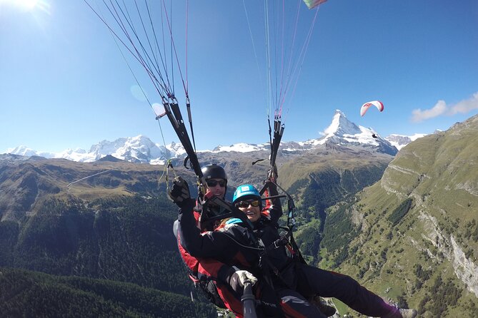 Panoramic Paragliding Flight in Zermatt Matterhorn (15-20min) - Taking Flight with the Matterhorn in View
