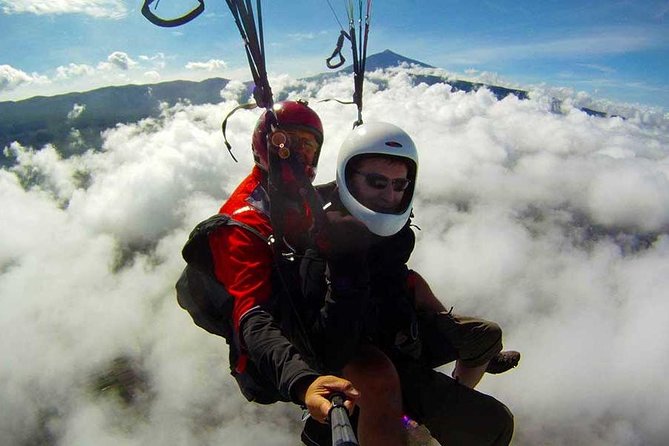 Paragliding 1000 Meters - Taking off above Adeje at 1,000 meters