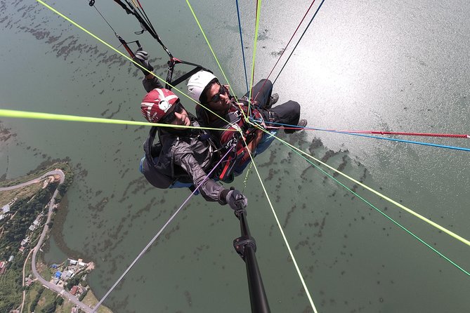 Paragliding - The view over Pokhara and the lake