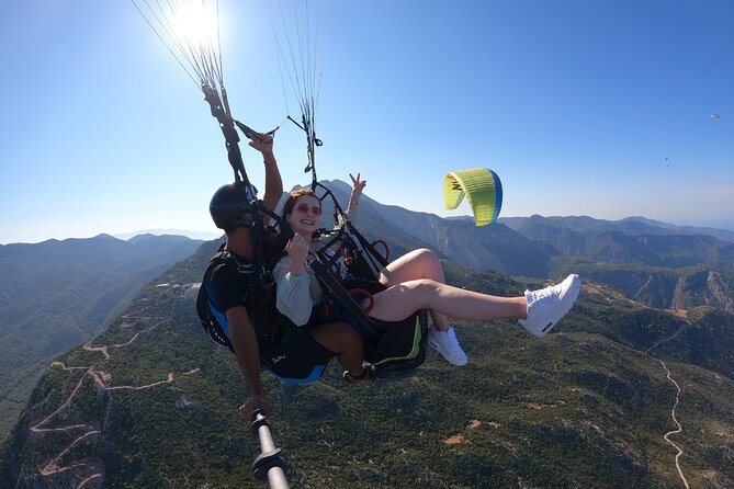 Paragliding Alanya Antalya Turkey - Safety, communication, and the mixed experience